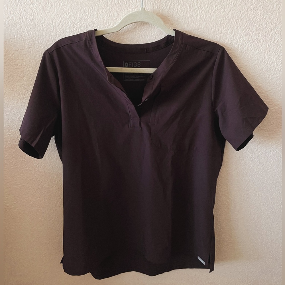 Brown Figs scrub top